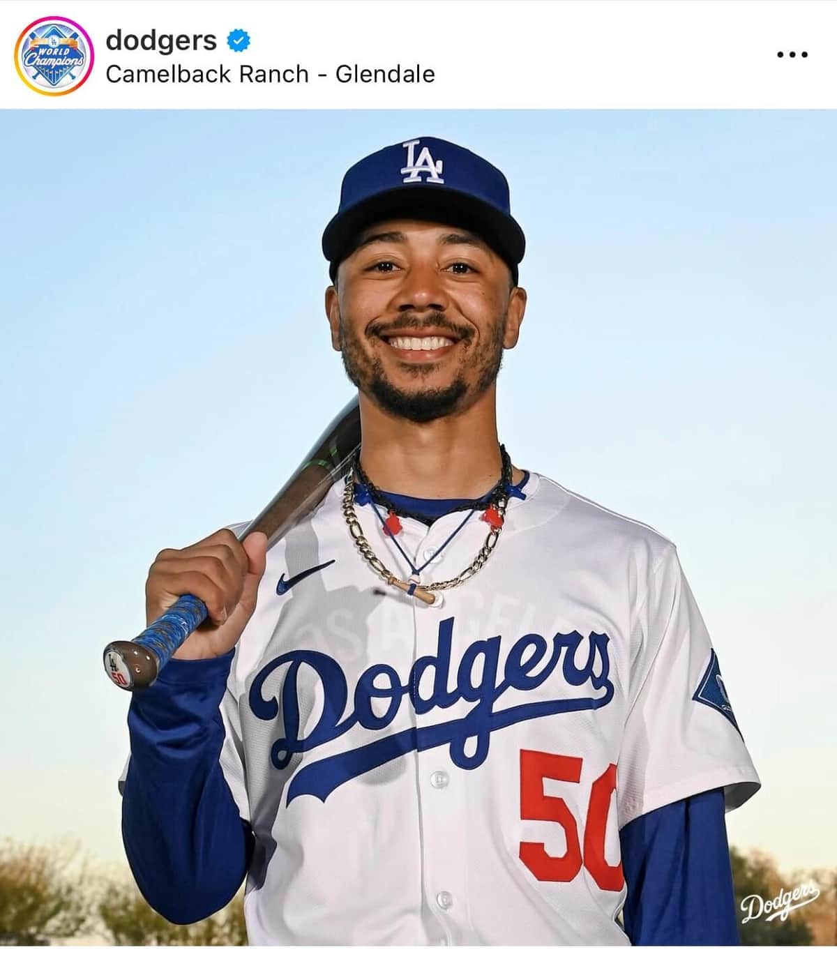 原因不明の胃腸炎で10キロ「激やせ」ベッツ　地元メディアに明かした東京行きの「最悪」フライト「本当にひどい旅だった」