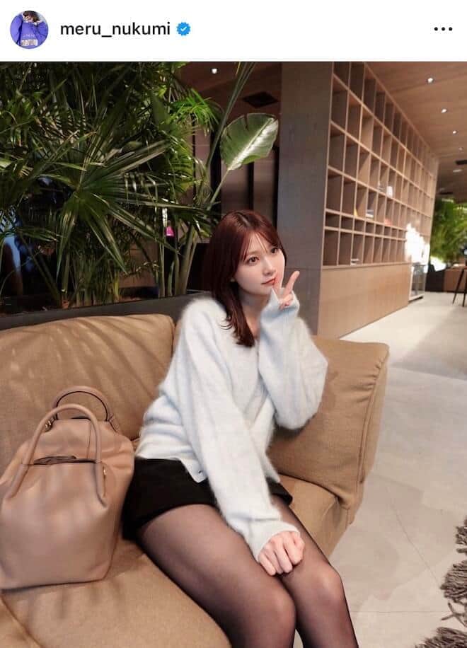 「めるるは最強」生見愛瑠、ミニスカ×ブーツの「めるのふく」私服コーデ...「可愛いしか言葉でない」