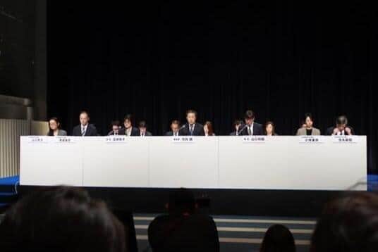 フジ第三者委会見で「ロボット音声」？　「知らないと誤解しちゃう」、電動式人工喉頭に理解求める声