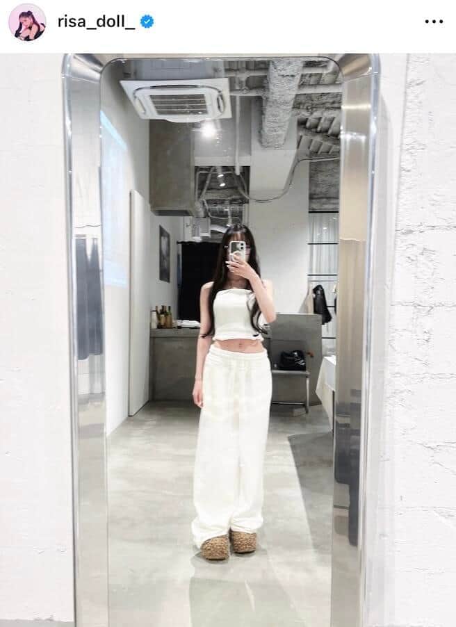 中村里砂さんのインスタグラム（＠risa_doll_）より