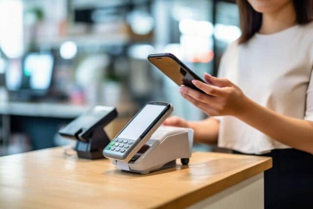 キャッシュレス決済の手数料問題とは
