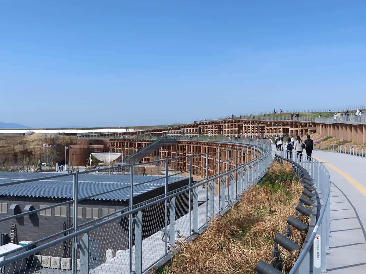 大阪・関西万博の会場（2025年4月9日撮影）