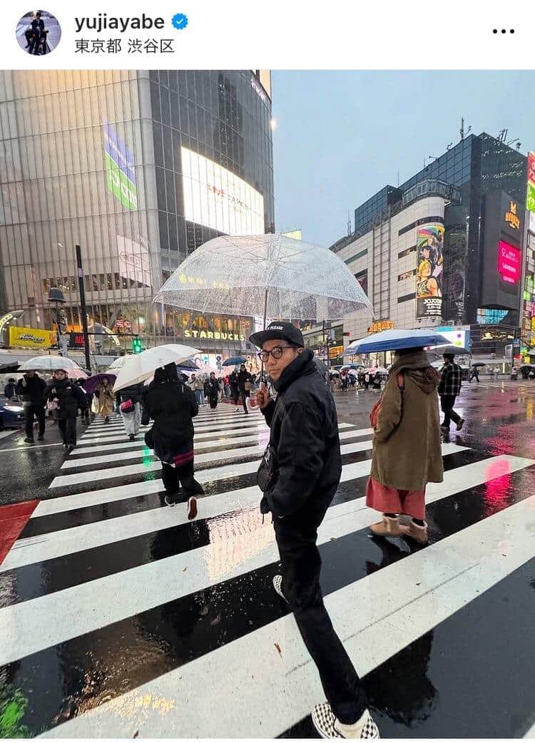 ピース・綾部祐二さんのインスタグラム（＠yujiayabe）より