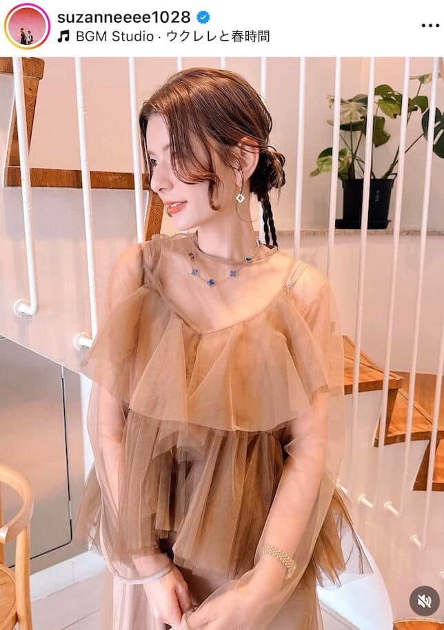 スザンヌさんのインスタグラム（＠suzanneeee1028）より