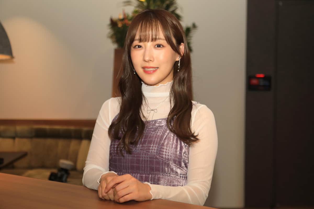 J-CASTニュースの取材に応じる鎌田菜月さん