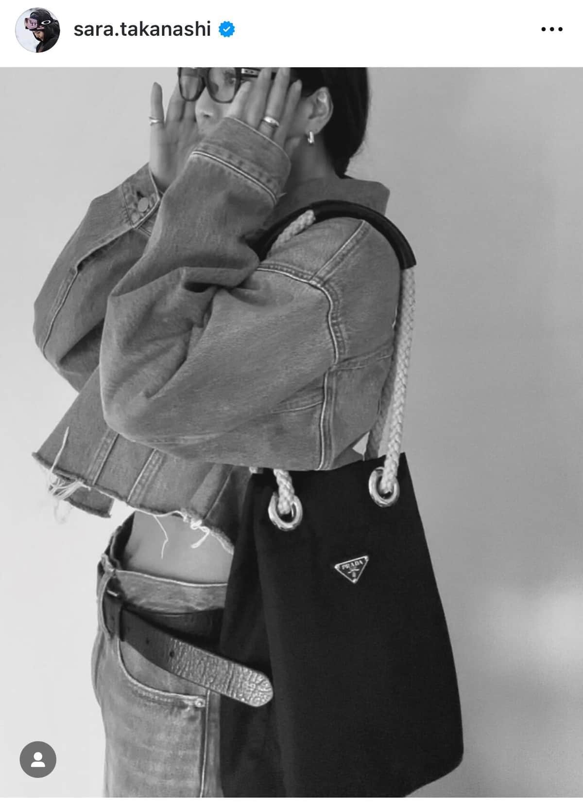 高梨のへそ出しコーデ（本人インスタグラムより）