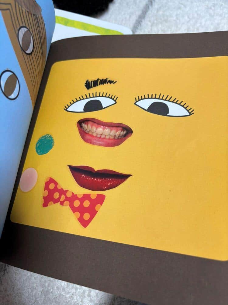 Xユーザー・ねたろう（＠srj_mama）さんの娘が遊んだ「フライングタイガー」の歴代シールブック。本人提供