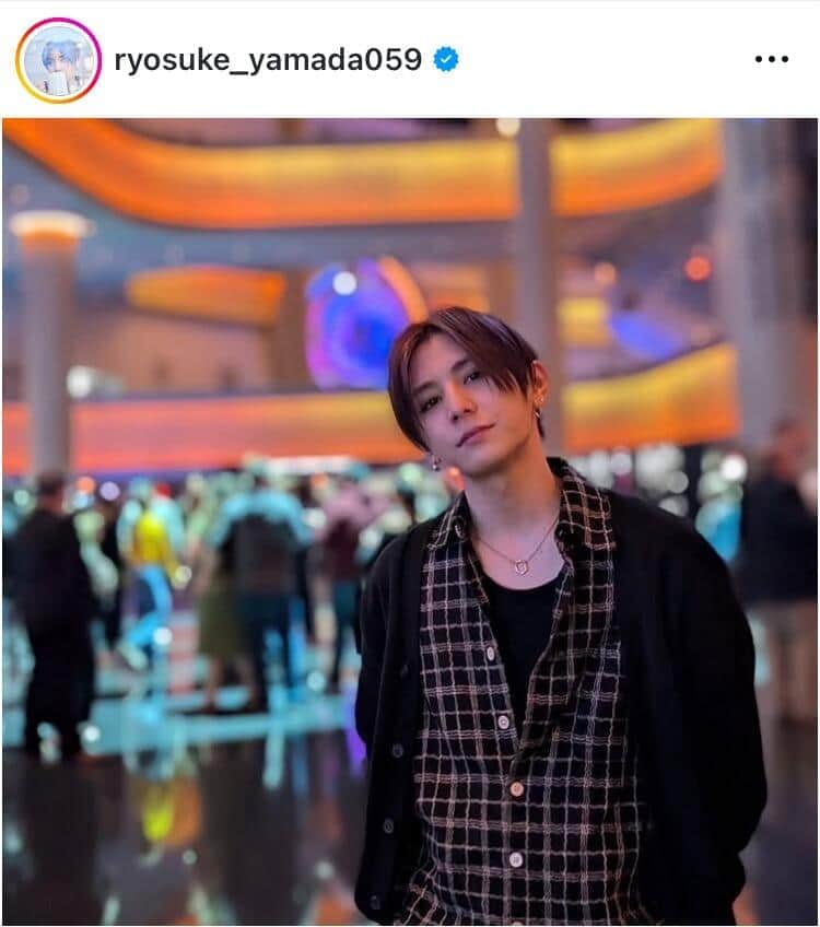 「かっこよさエグすぎ」山田涼介、二の腕にドキッ...自撮りショットが「ビジュよすぎ」メロメロに