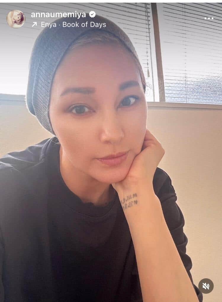 梅宮アンナさんのインスタグラム（＠annaumemiya）より