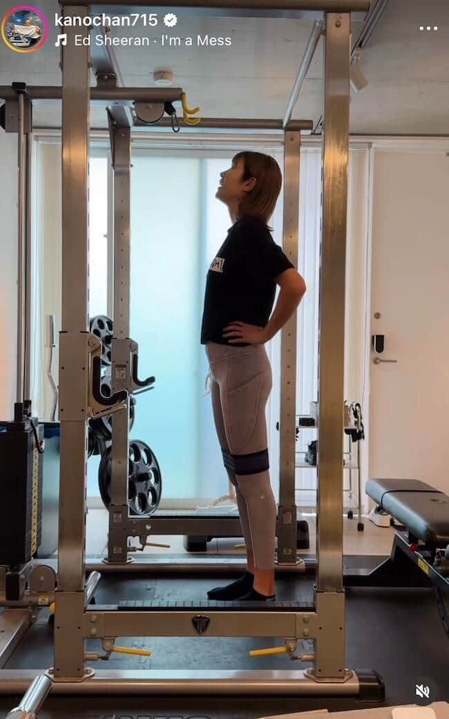 狩野舞子さんのインスタグラム（＠kanochan715）より