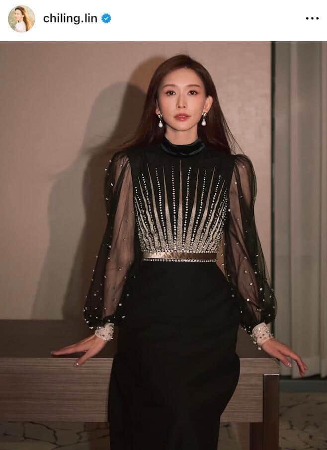 トップモデルのリン・チーリン50歳、神々しいドレス姿　異次元オーラに「圧倒的美女」「ただただ美しい」