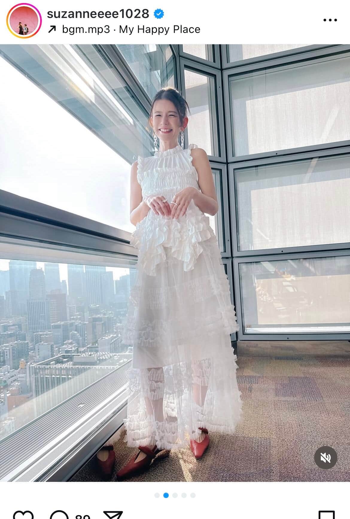 スザンヌさんのインスタグラム（＠suzanneeee1028）より