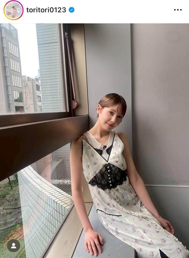 「美男美女すぎ」トリンドル玲奈＆山本直寛夫妻、頬よせラブラブ密着2ショ　「初めての夫婦でのお仕事」