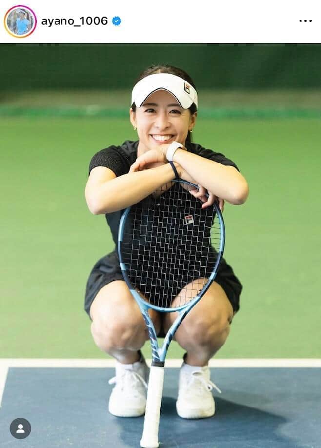 美女テニスプレーヤー園田彩乃、「腕ぷるぷるする」マシン使ってトレーニング中...神スタイルに反響