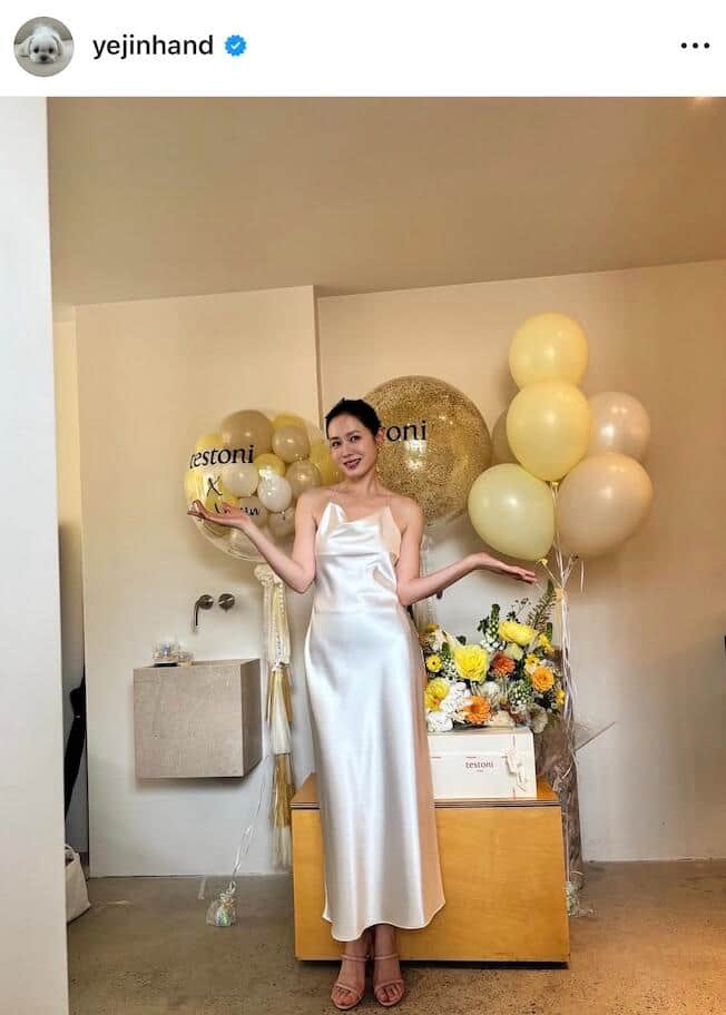 ソン・イェジンさんのインスタグラム（＠yejinhand）より