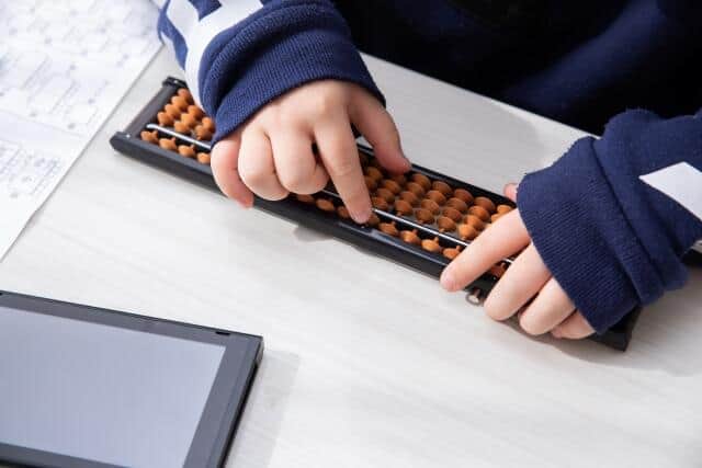 そろばんは計算能力だけでなく情緒も豊かになる