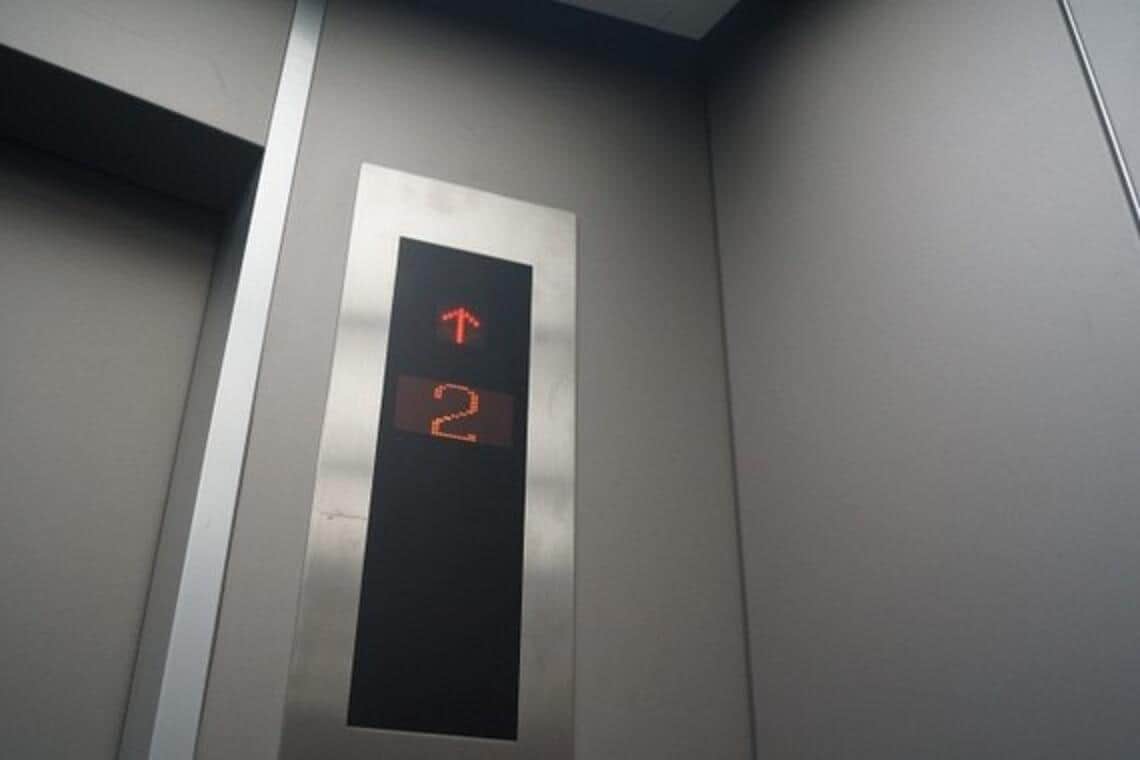 JR中野駅、乗降多いのに「エレベーターがない！」　26年末に設置予定...こんなに時間がかった理由とは