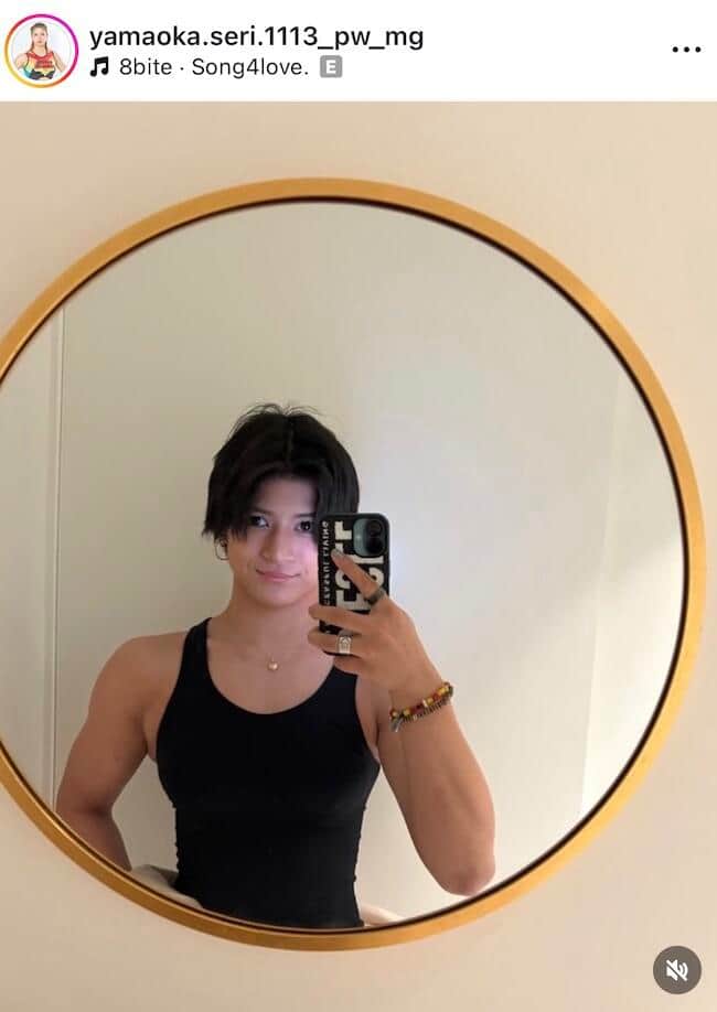 山岡聖怜さんのインスタグラム（＠yamaoka.seri.1113_pw_mg）より