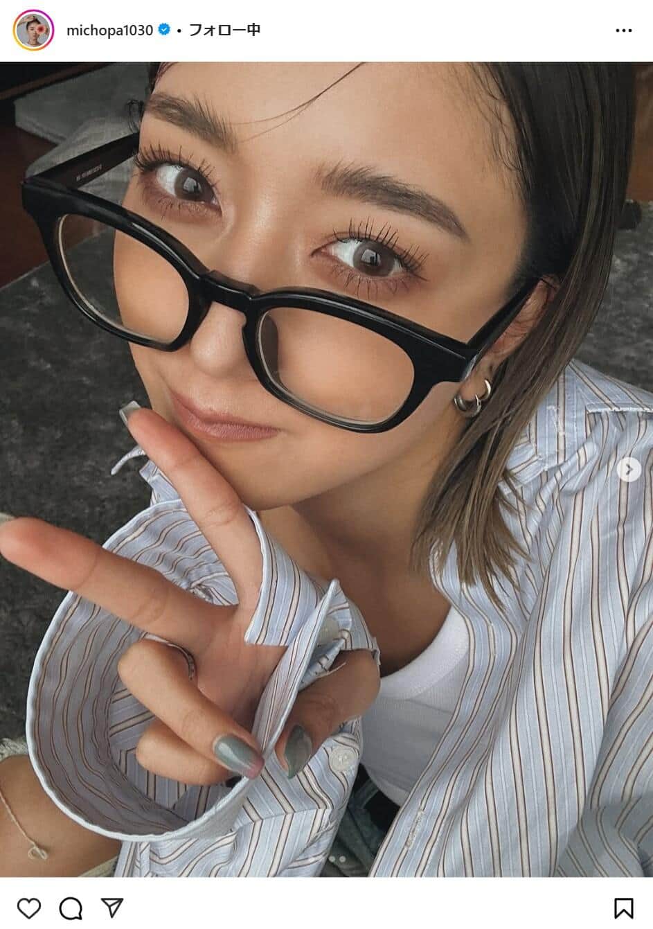 みちょぱ、モデルショットで「美腹筋」披露　ファンもん絶「セクシー過ぎる」「カッコ可愛い」