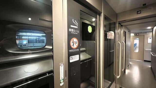 喫煙ルームは24年3月に廃止された