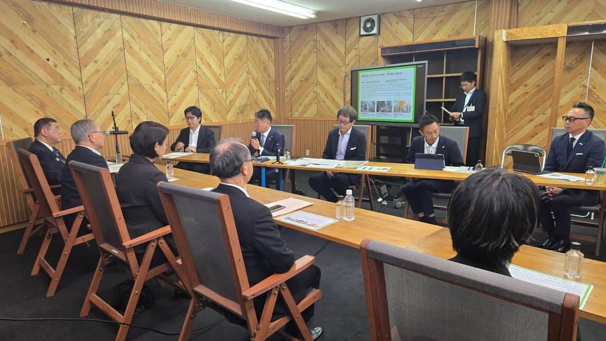 発言は前橋市内で行われた意見交換会で出た（写真は石破氏のXから）