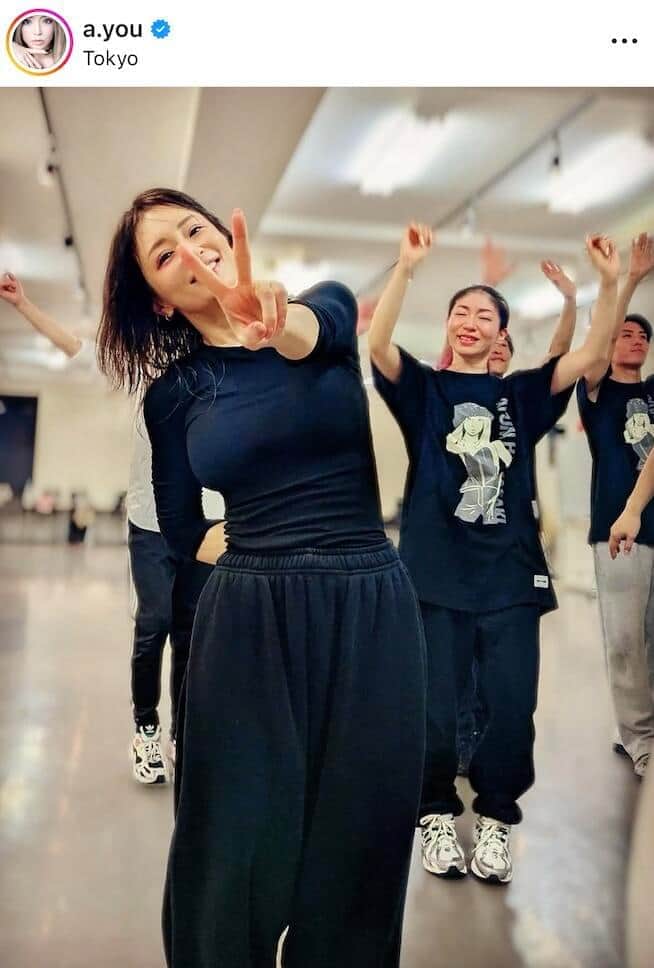 浜崎あゆみ、赤髪ボブでのリハショット...意外なヘアカラーに大反響　「可愛いぃ」「エグカッコイイ」