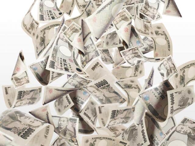 物価高対策として現金給付が検討されているという