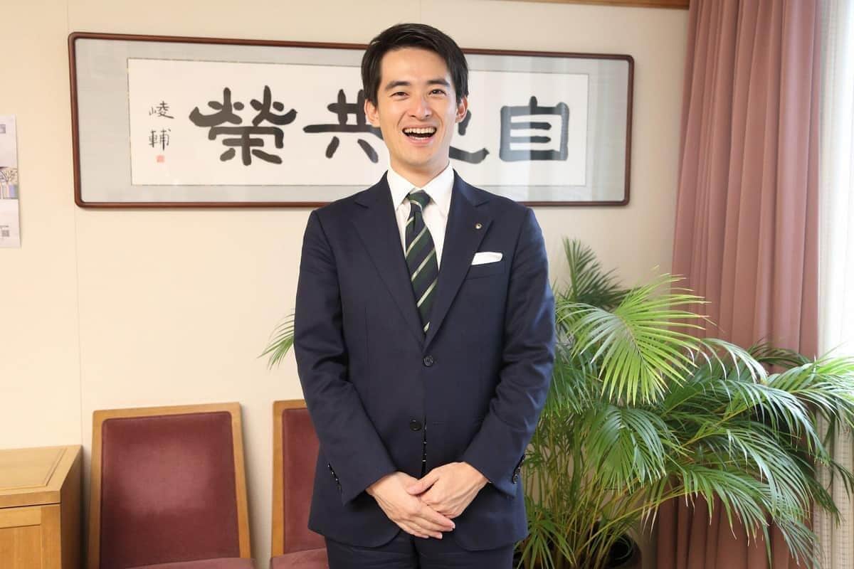 芦屋市の高島崚輔市長（2023年10月撮影）