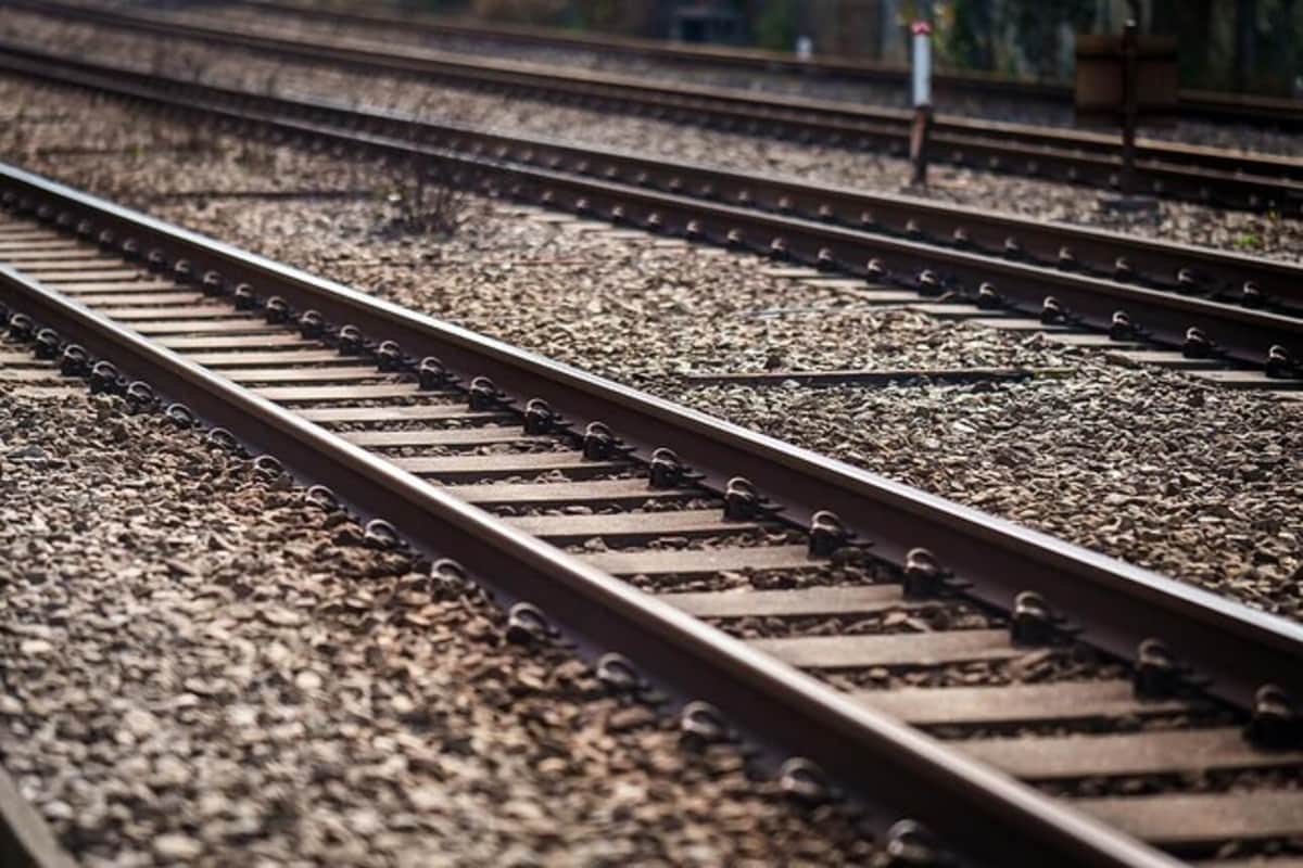 カシオペア撮影で線路侵入事案、犯人は「撮り鉄」？　JR東は通報せず、警察「特定できれば捜査」