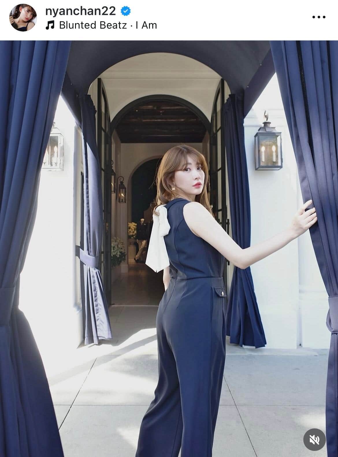 小嶋陽菜さんのインスタグラム（＠nyanchan22）より