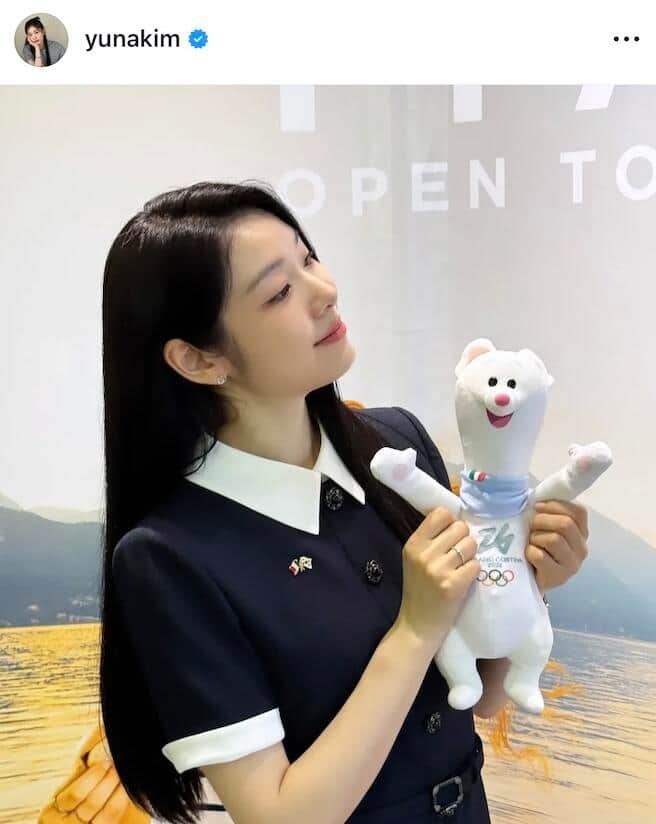キム・ヨナさんのインスタグラム（＠yunakim）より
