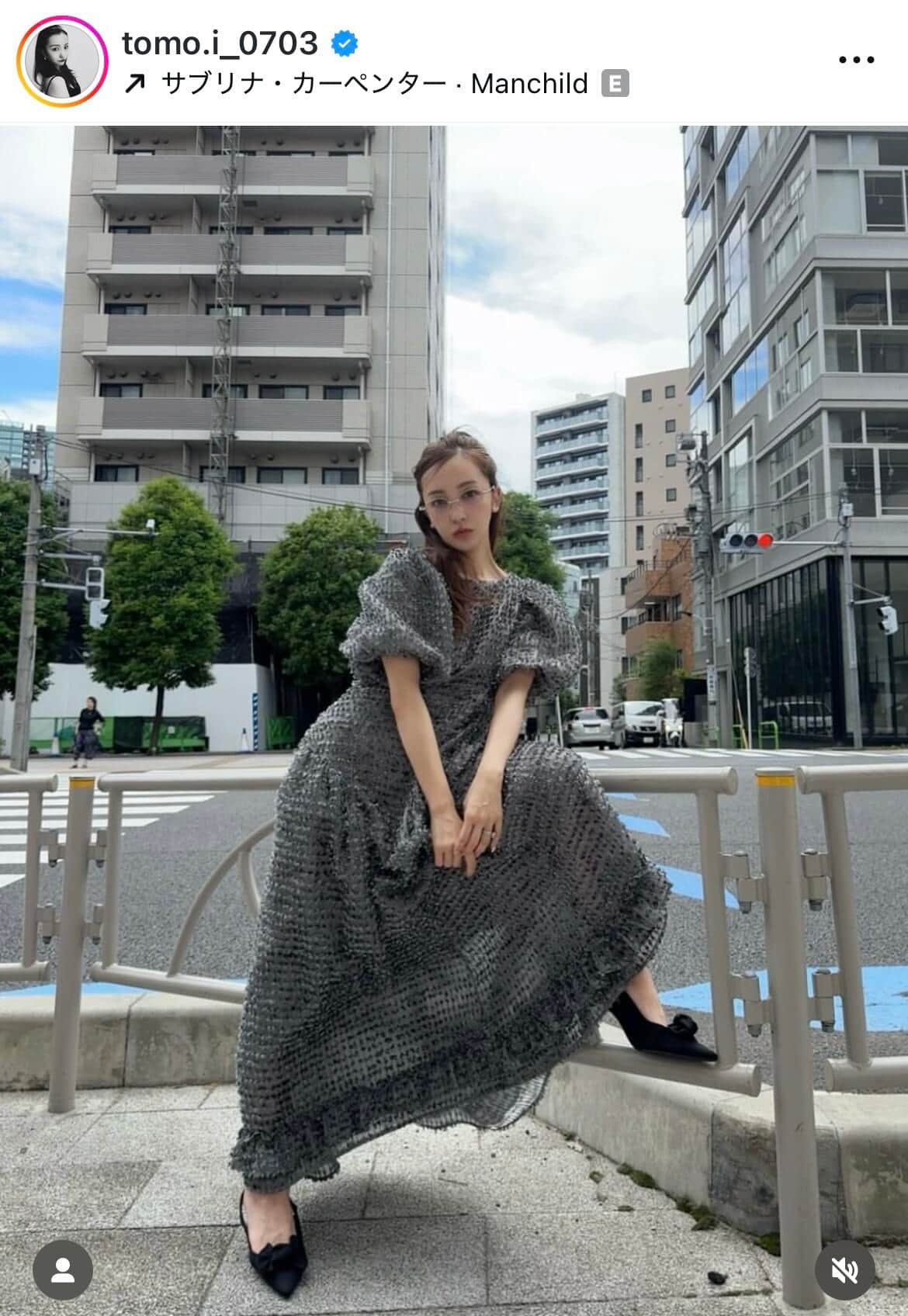 板野友美さんのインスタグラム（＠tomo.i_0703）より