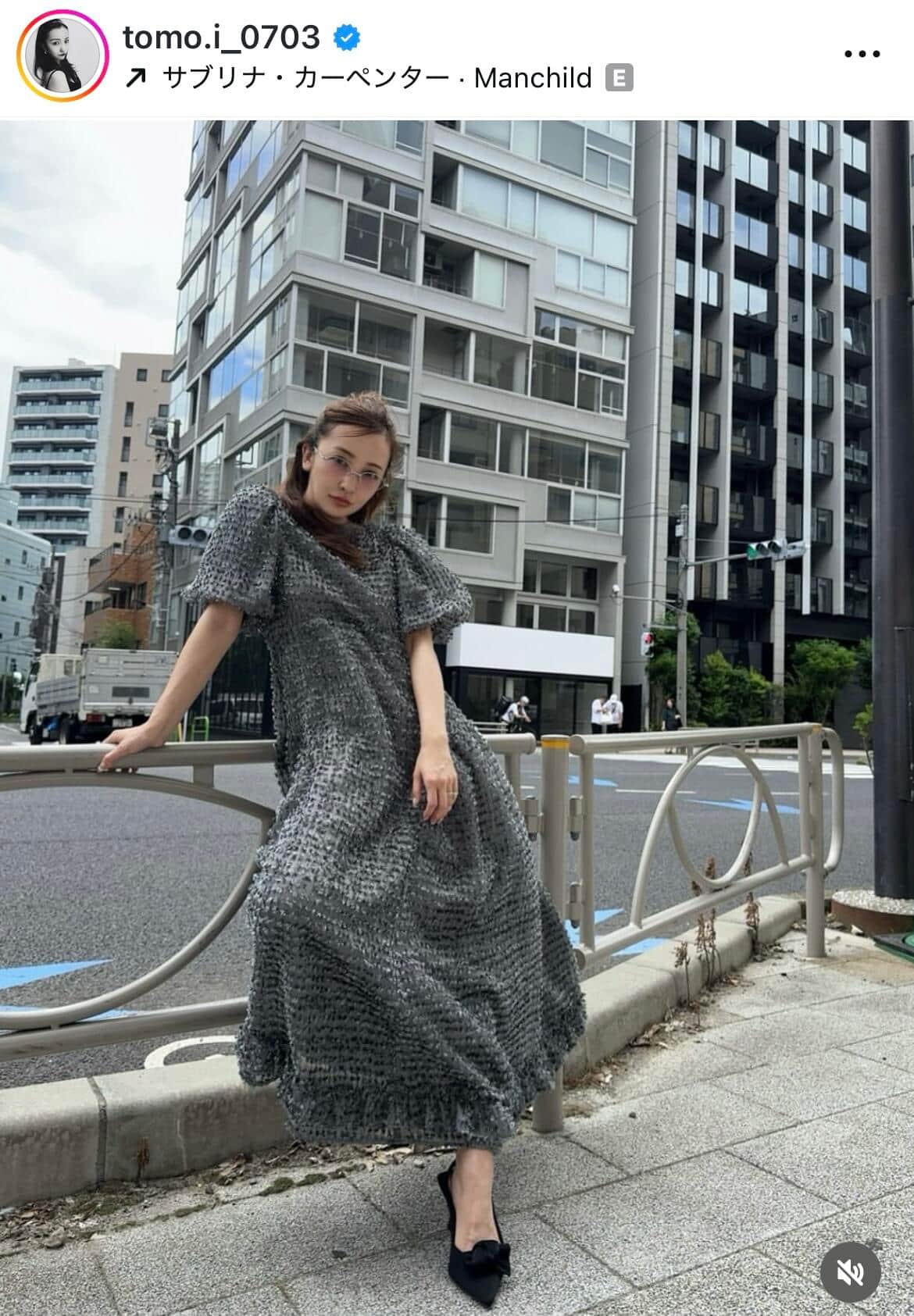 板野友美さんのインスタグラム（＠tomo.i_0703）より