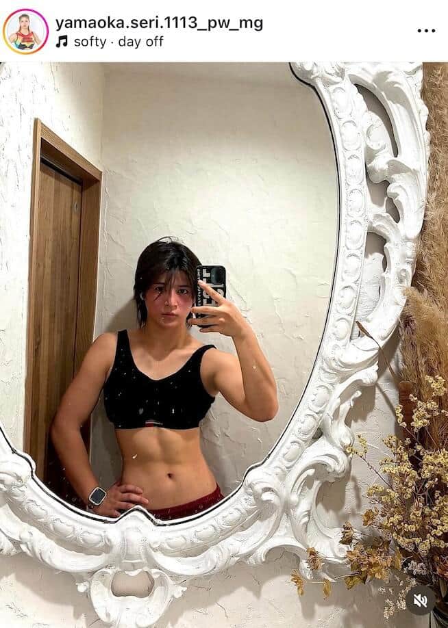 山岡聖怜さんのインスタグラム（＠yamaoka.seri.1113_pw_mg）より