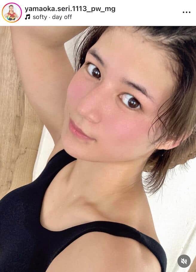 山岡聖怜さんのインスタグラム（＠yamaoka.seri.1113_pw_mg）より