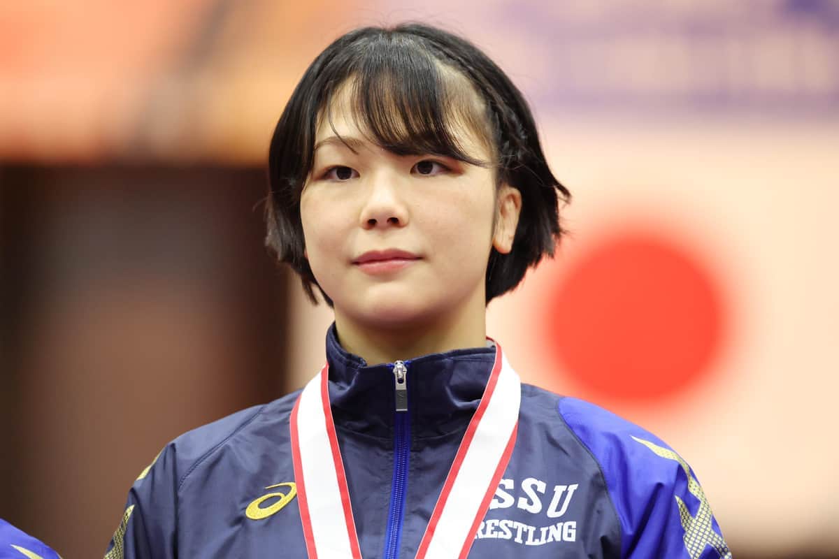 レスリング金・藤波朱理、「腹筋エグい」へそ出しショット　爆イケなサングラス姿も「かっこいい！」