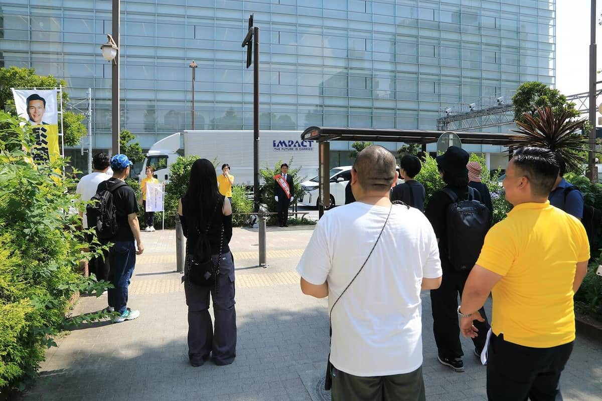 出陣式の参加者は30人ほどだった