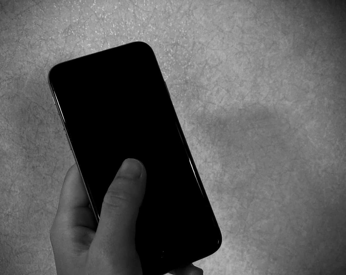 高身長女性アイドルグループから「重大な契約違反」で3名脱退　重大すぎるその違反内容