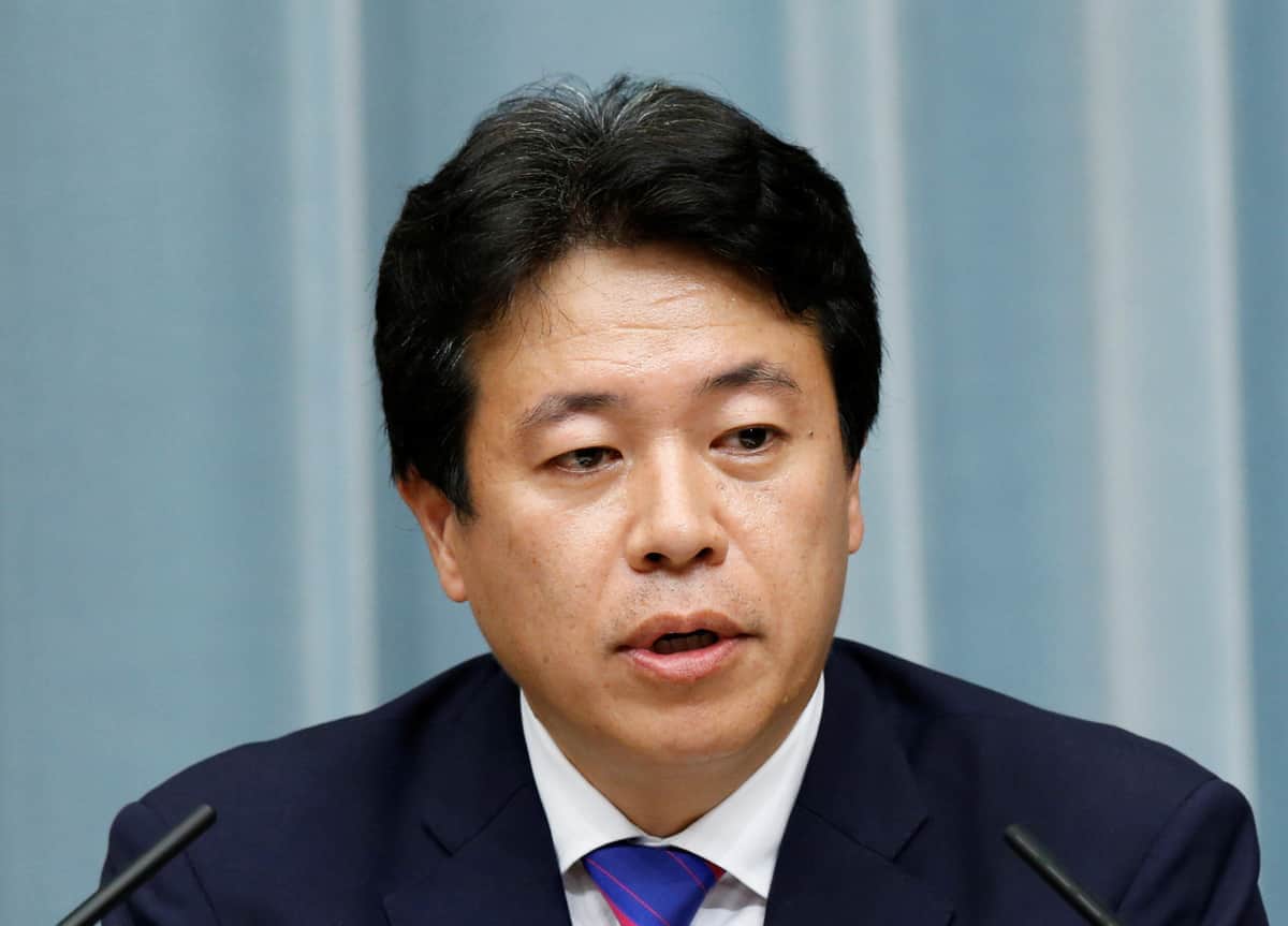 釈明会見でも鎮火せぬ鶴保庸介氏発言　「元同僚」からも痛烈批判