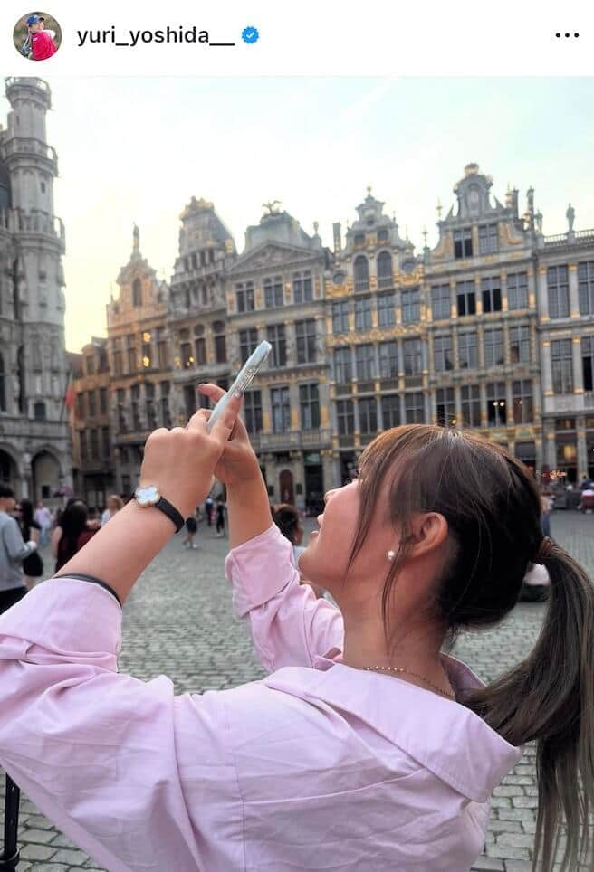 女子ゴルフ吉田優利、肩出しワンピ姿でベルギー満喫　ポテト爆食！「数日で一年分以上食べたので」