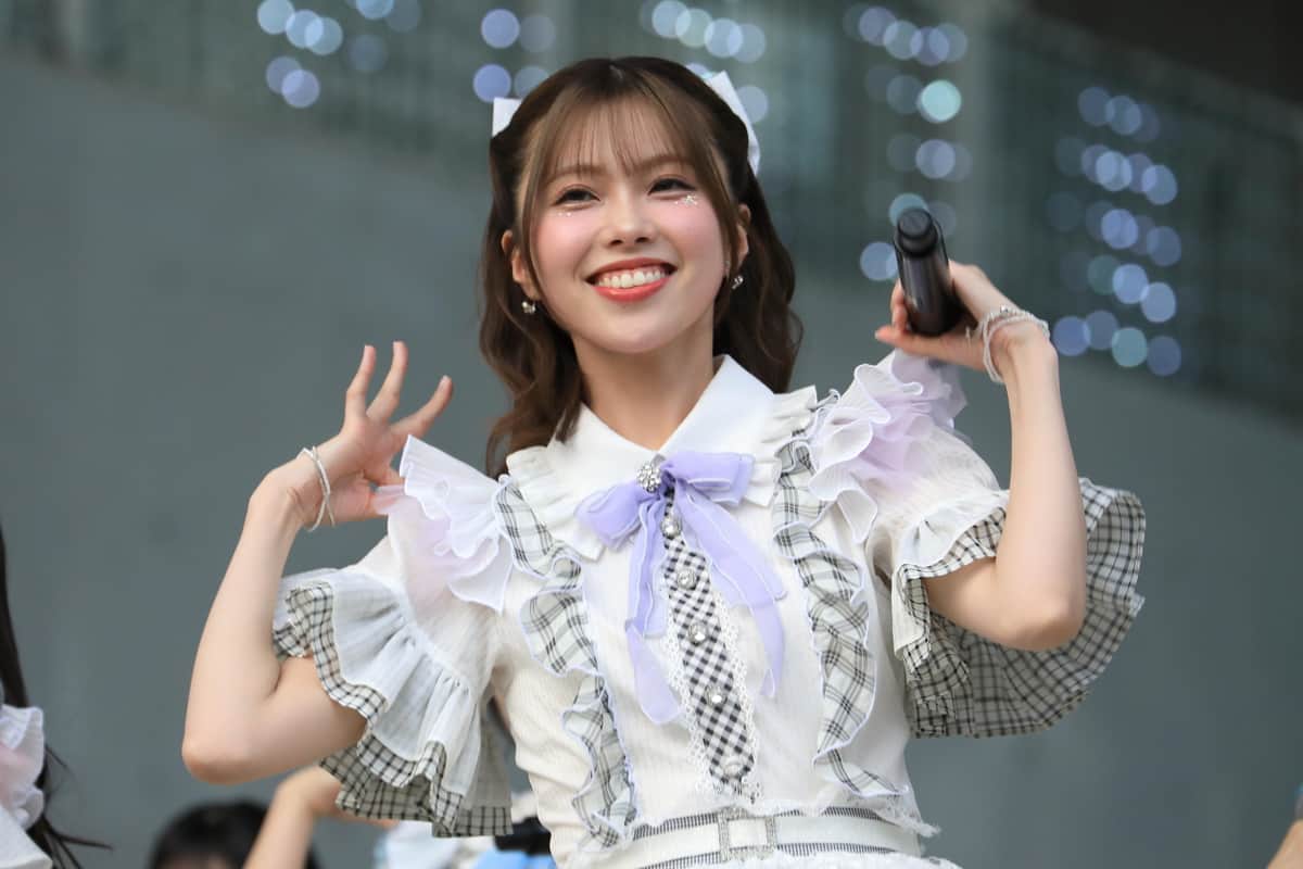 センターポジションの地頭江音々（ぢとうえ・ねね）さん。7月6日に卒業を発表した