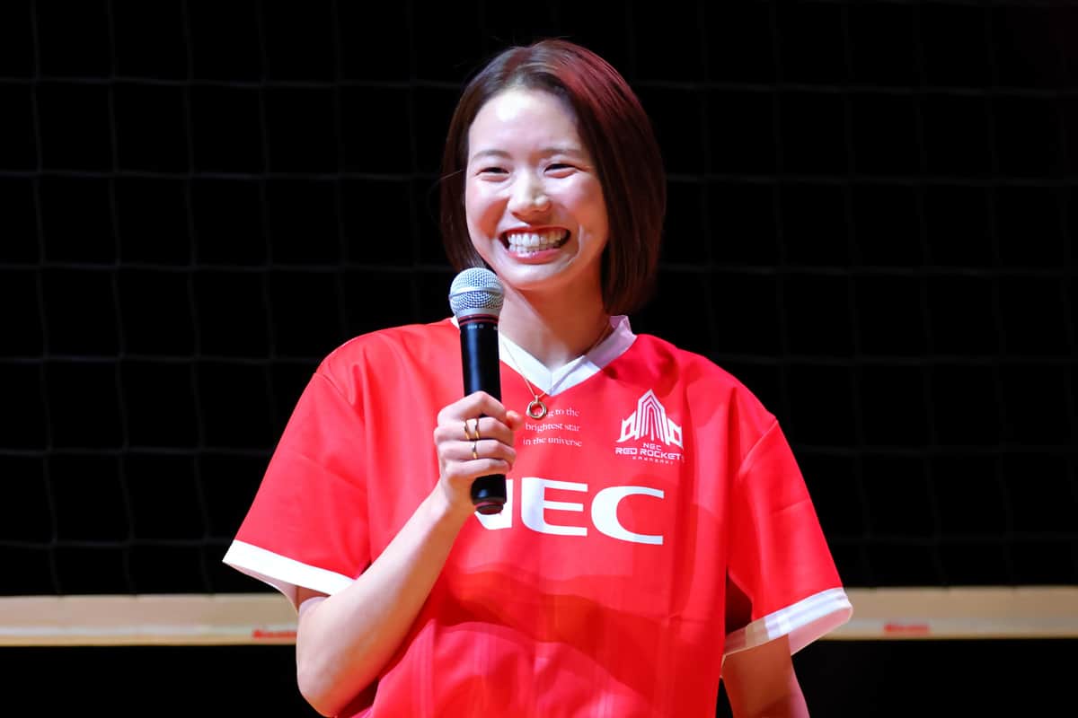 バレー古賀紗理那＆西田有志夫妻、インスタで「welcome！！」　お腹に手を当てた写真、祝福相次ぐ