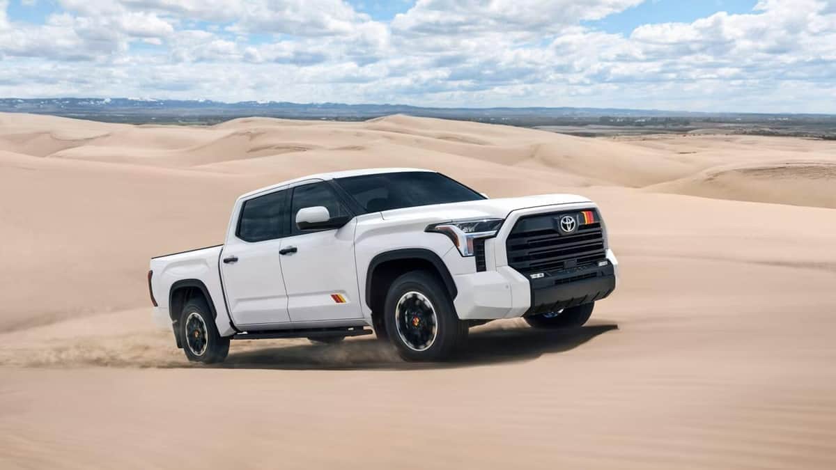 TUNDRA（TOYOTA公式サイトより）