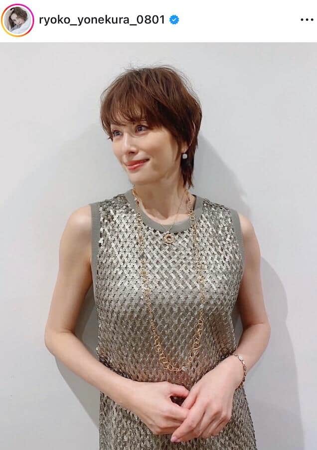 米倉涼子50歳、肩出しノースリーブ衣装で圧倒的かっこよさ　美のオーラ漂わせ...ファン感動