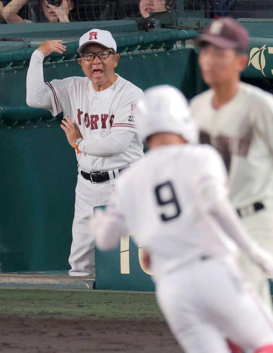 【広陵】部員は「家族」、蒸し返される中井監督の過去発言　「みんなが喜ぶような自分になれよって」