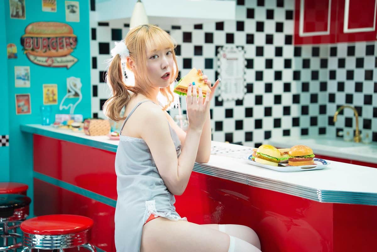 筆者のたかなし亜妖さん