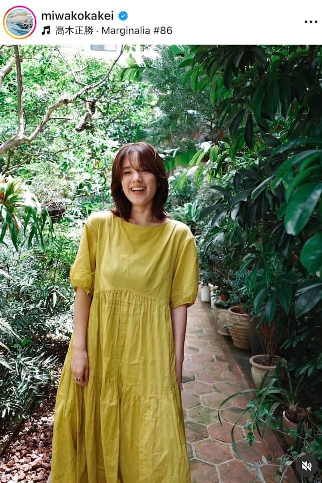 筧美和子31歳、異次元の足の長さショーパン×ホルターネックのコーデ大絶賛　「可愛い」「綺麗です！」