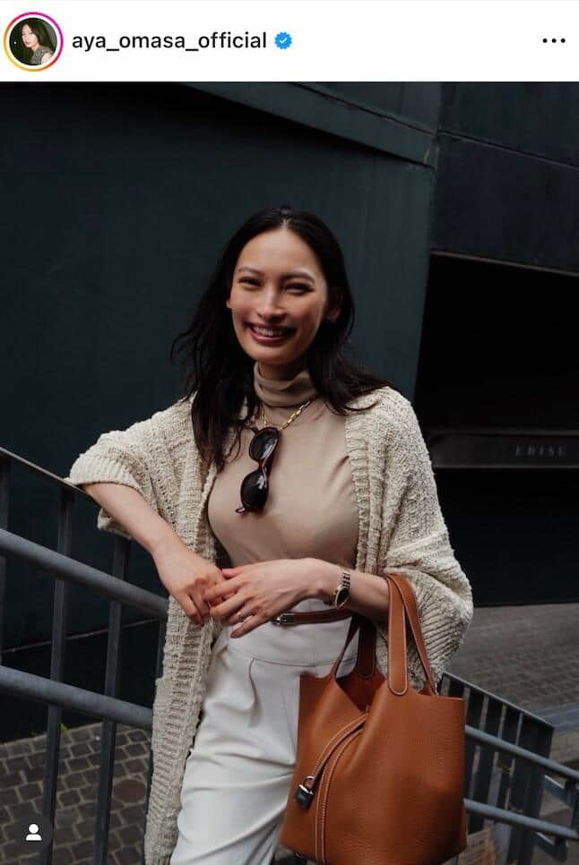 大政絢、異次元の脚の長さショーパン私服コーデ...サングラスもあわせ　美しさ限界突破「綺麗すぎる」