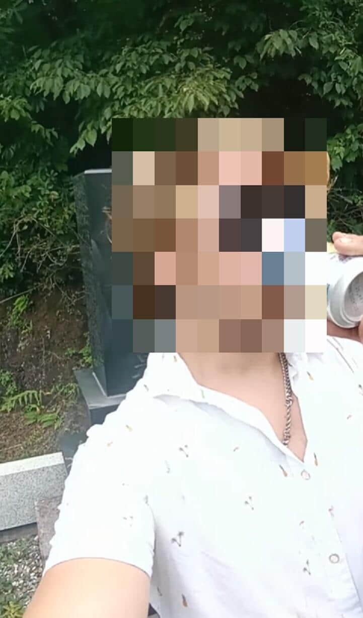 男性のインスタグラム投稿動画から