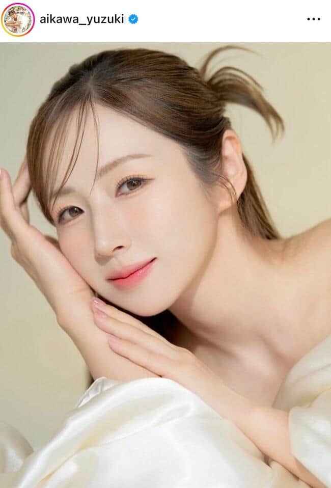 愛川ゆず季42歳、産後ダイエット4か月で腹筋バキバキの衝撃　「さすが」「すごい」「かっこよすぎ」